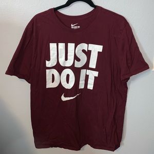 nike t shirt